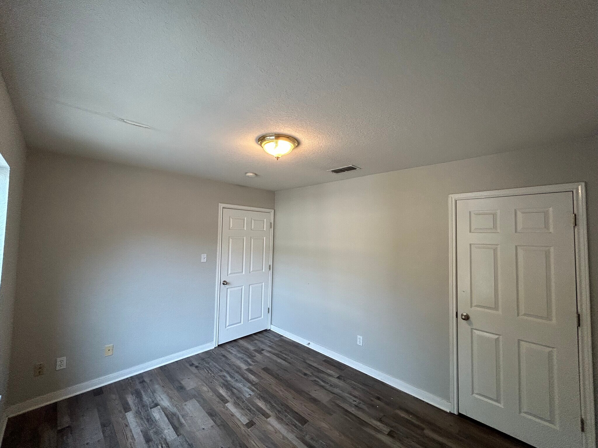 Building Photo - 13613 Woodstone Way