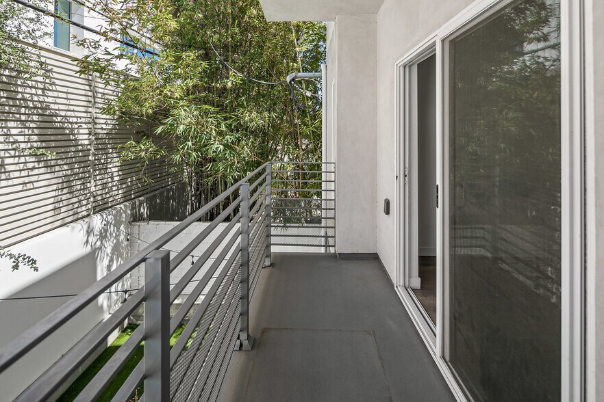 Building Photo - 6611 Leland Way