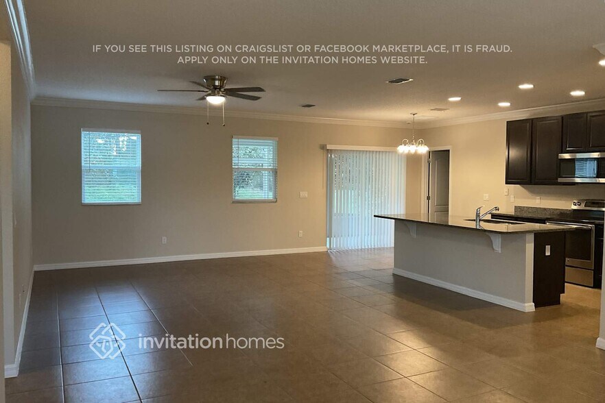 Building Photo - 7806 Sloewood Dr