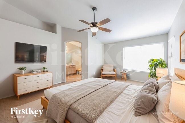 Building Photo - 8507 W Palm Ln