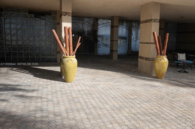 Building Photo - 345 N Fort Lauderdale Beach Blvd