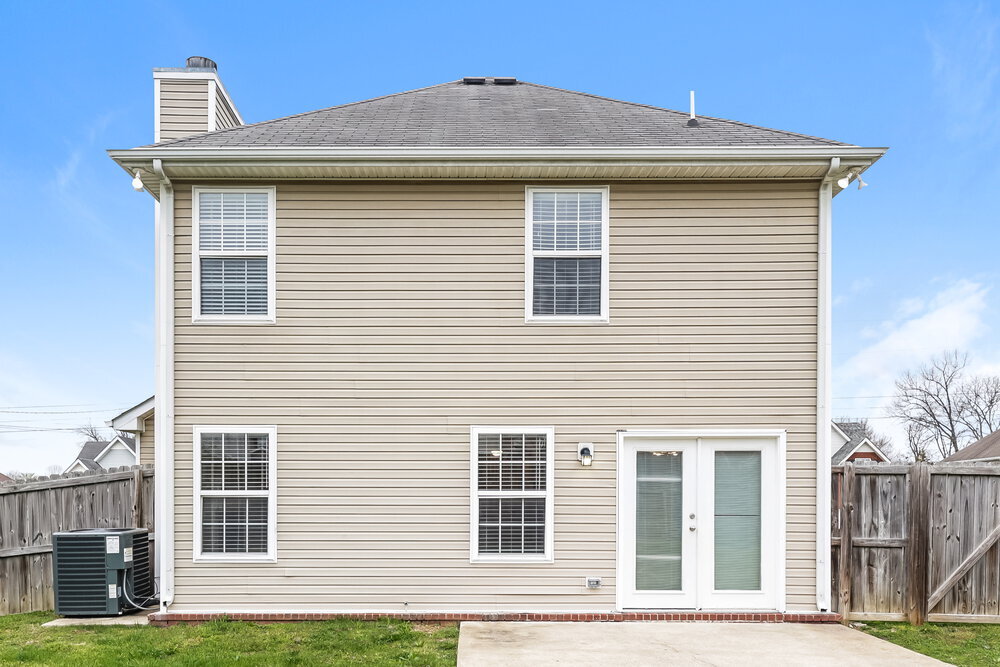 Building Photo - 1243 Lasalle Dr