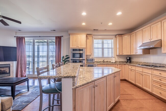 Building Photo - 101 Swan Cove Ln