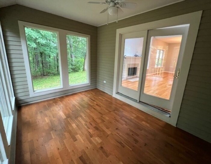Building Photo - 8 Stonegate Ln