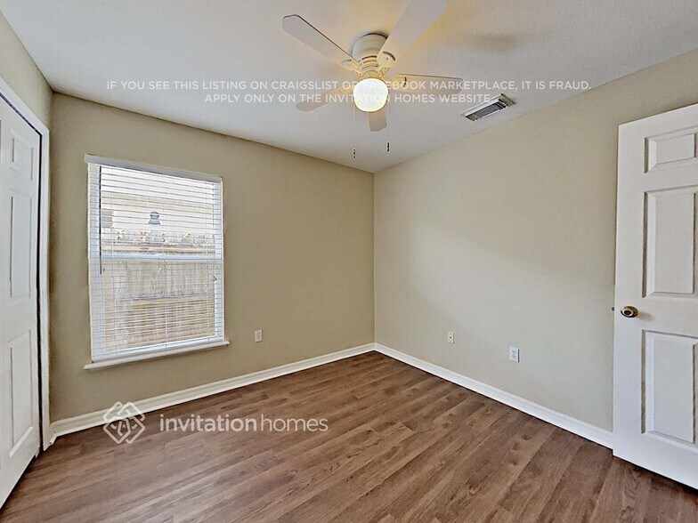 Building Photo - 6207 Cannoli Pl