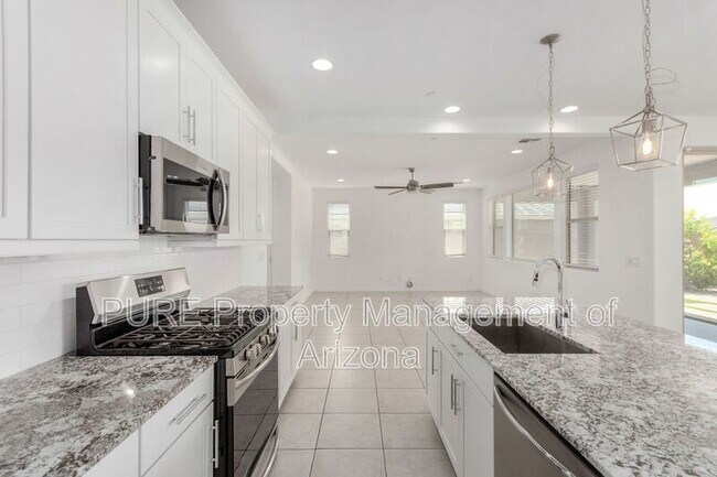Building Photo - 12546 W Cassia Trail