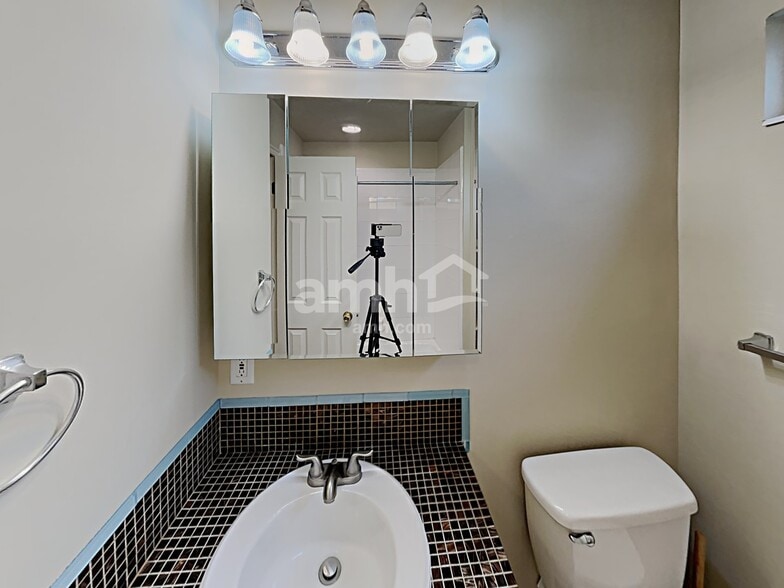 Building Photo - 2792 Brady Way