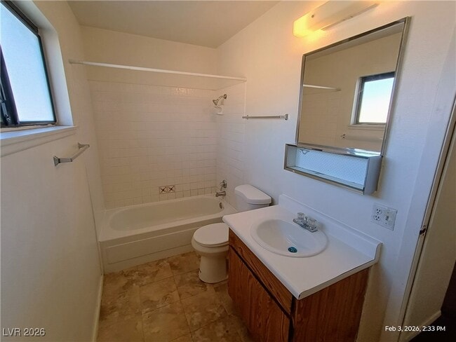 Building Photo - 6228 Ilanos Ln