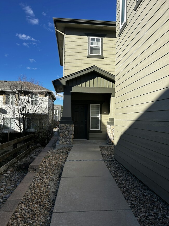 Building Photo - 12929 Grant Cir E