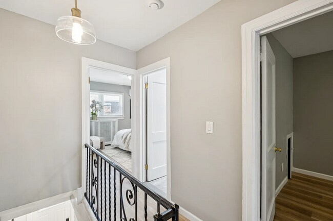 Building Photo - Stylishly Renovated 3-Bedroom Home with Private Patio in Grays Ferry — Accepting ALL PHA voucher ...
