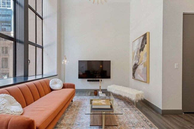 Building Photo - 29 S LaSalle St