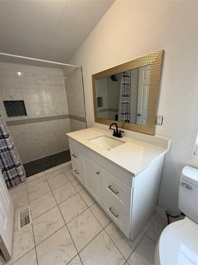 Building Photo - 163 Quail Ridge Dr