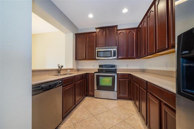 Building Photo - 1151 Travertine Terrace