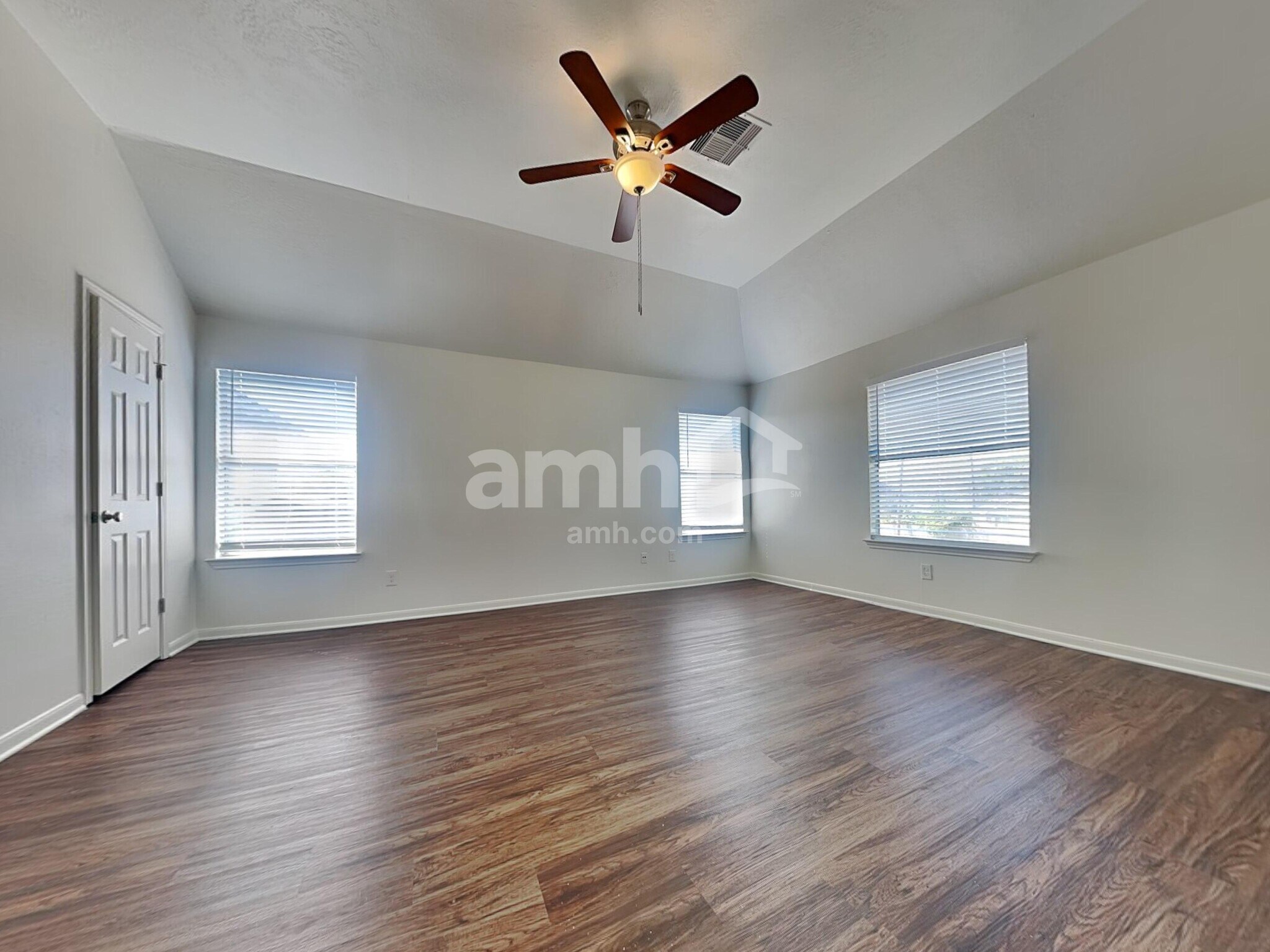 Building Photo - 6550 Garden Trail Ct