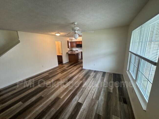 Building Photo - 130 Heather Rd