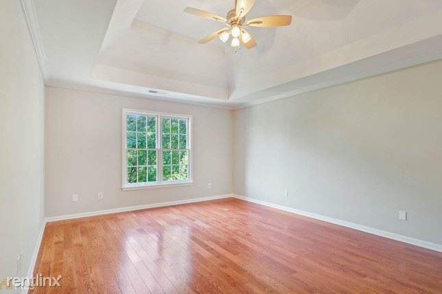 Building Photo - 5 br, 3 bath House - 5005 Brent Knoll Ln