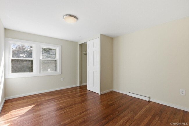 Building Photo - 288 Pine Hill Rd