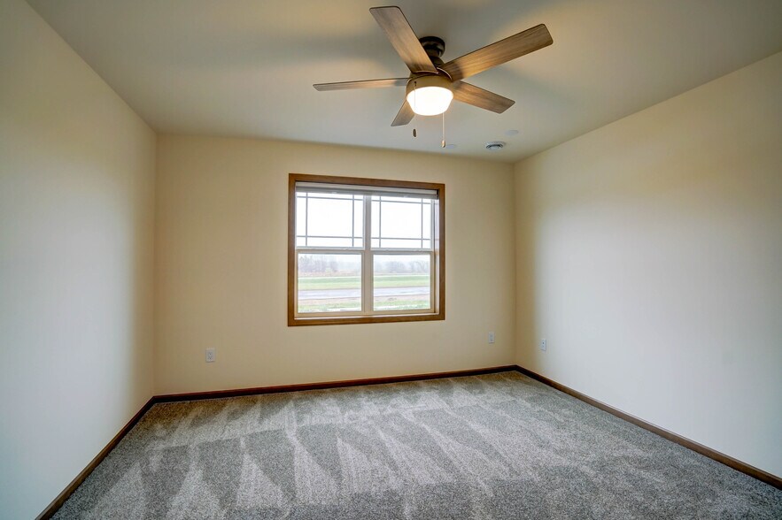 Building Photo - 440 Odyssey Ct