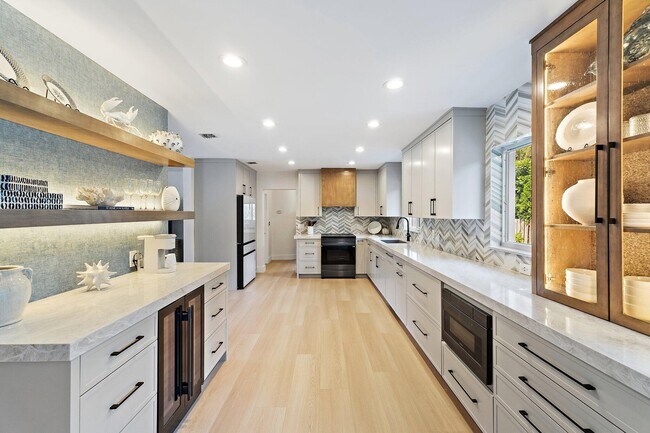 Building Photo - 4300 Washington Rd