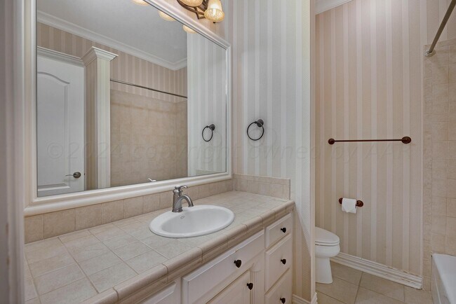 Building Photo - 4911 Cape Colony Drive