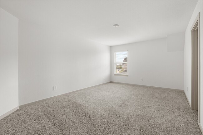 Building Photo - 29231 Red Rocks Pk Dr