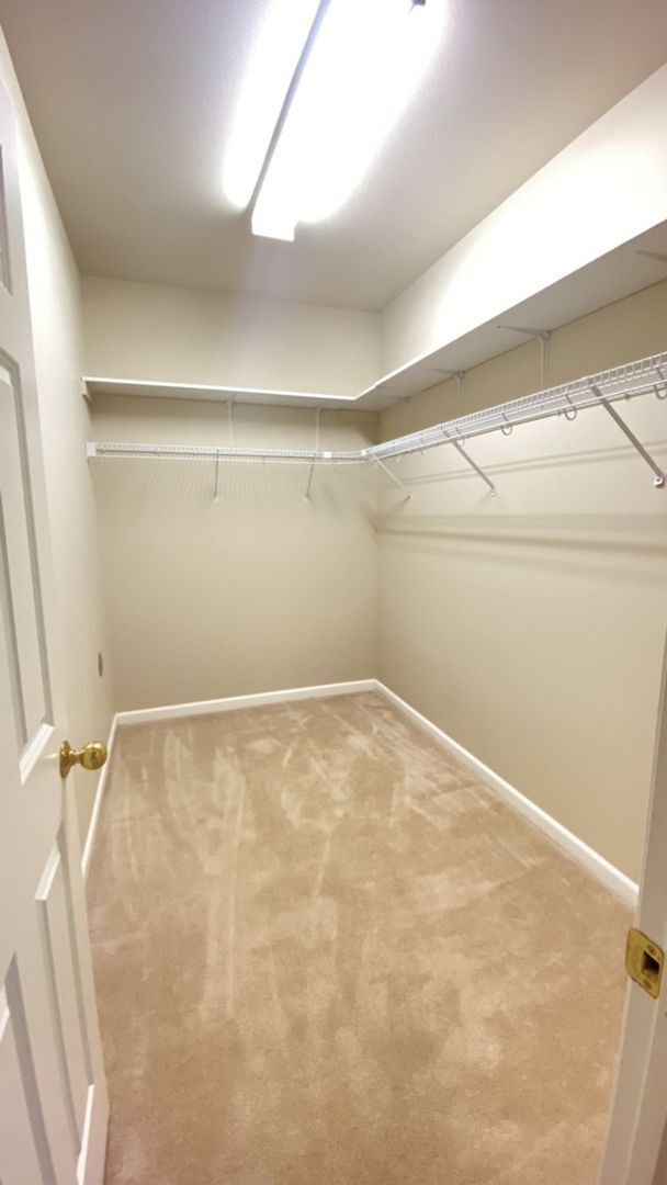 Building Photo - Cozy Home in a Gated Community!