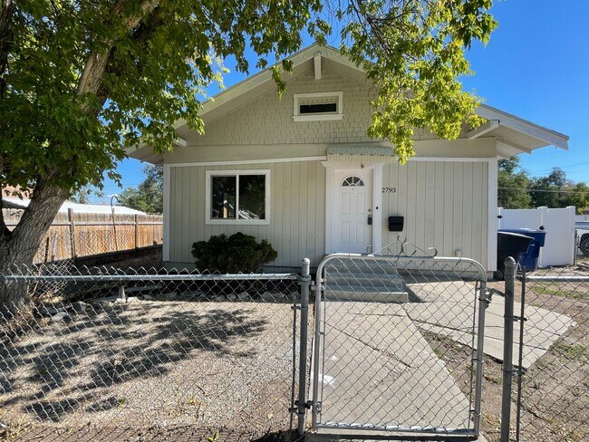 Building Photo - Spacious 4 Bed, 2 Bath Home with 2-Car Garage in Magna