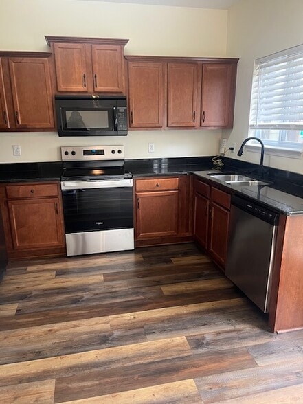 Kitchen - 3224 Lincoya Creek Dr