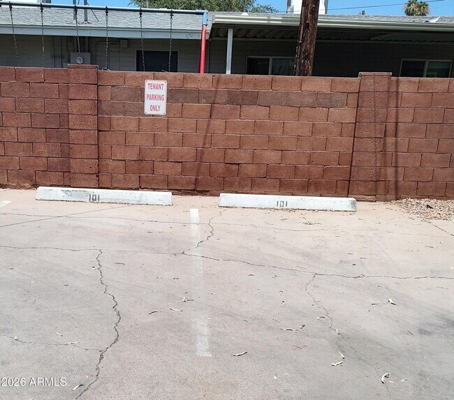 Building Photo - 317 S Stapley Dr