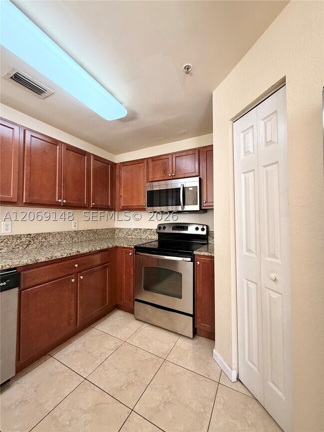 Building Photo - 11603 NW 89th St