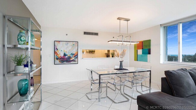 Building Photo - 4750 S Ocean Blvd