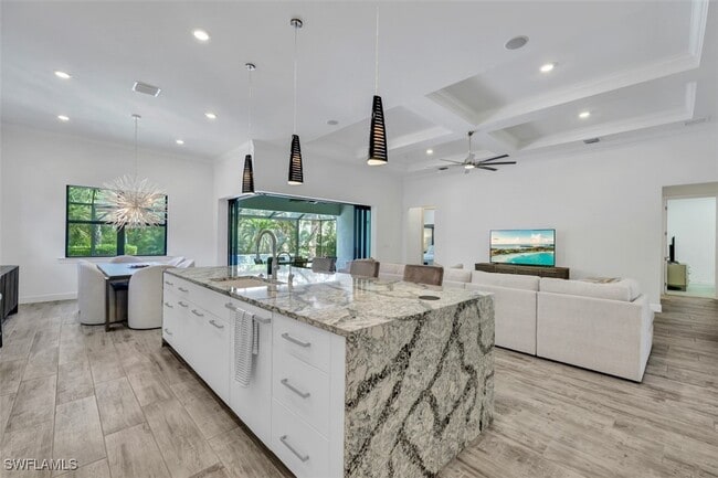 Building Photo - 9238 Plover Dr