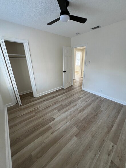 Bedroom#2 Inside View - 1178 Murray Dr