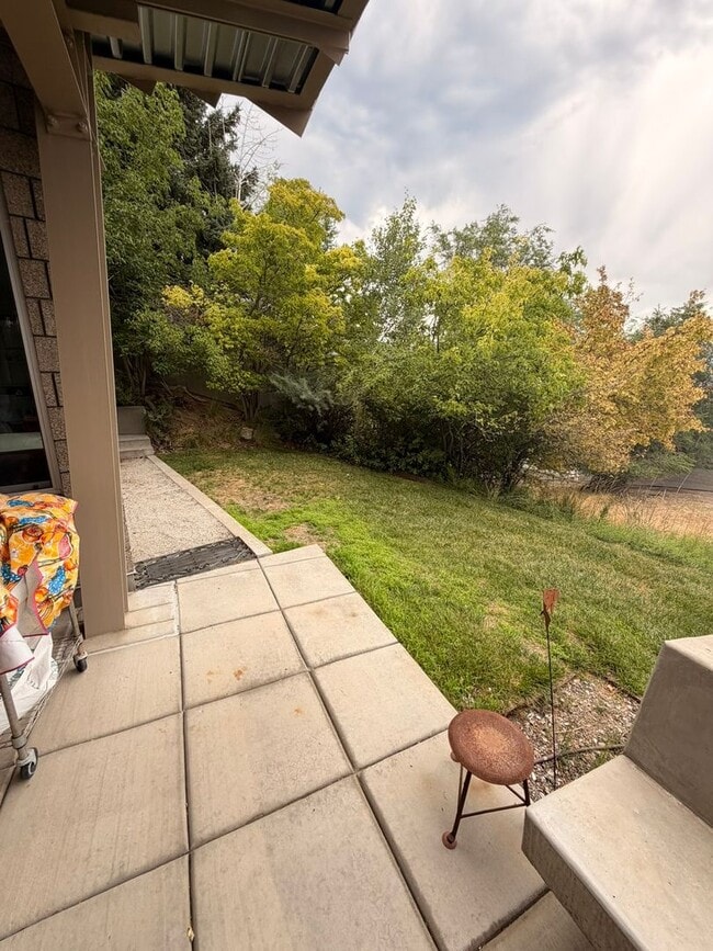 Building Photo - 640 K St
