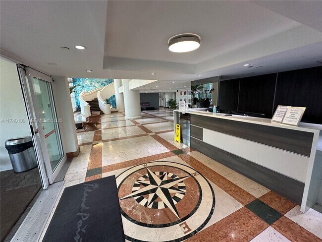 Building Photo - 10350 W Bay Harbor Dr