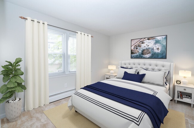 Building Photo - The Lancelot