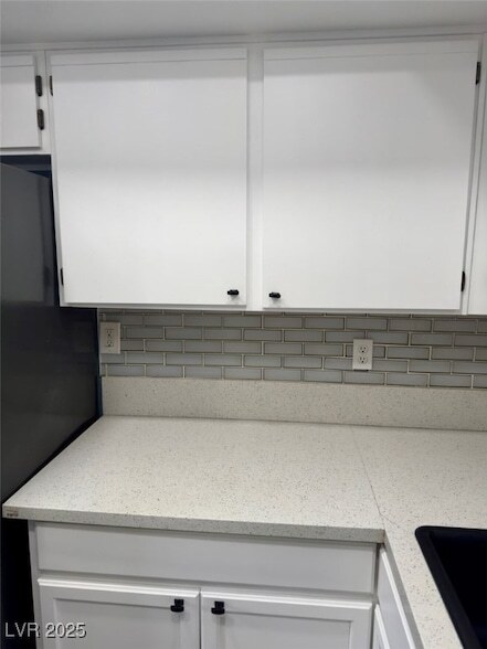 Building Photo - 4030 E Carey Ave