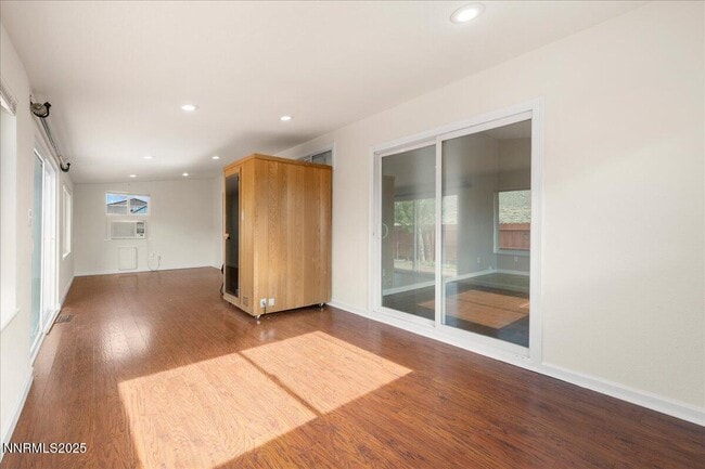 Building Photo - 17950 Drift Creek Ct