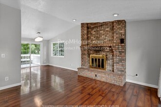 Building Photo - Secluded Nature Retreat: 4 Bedrooms!