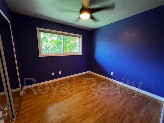 Building Photo - 167 Mahina St
