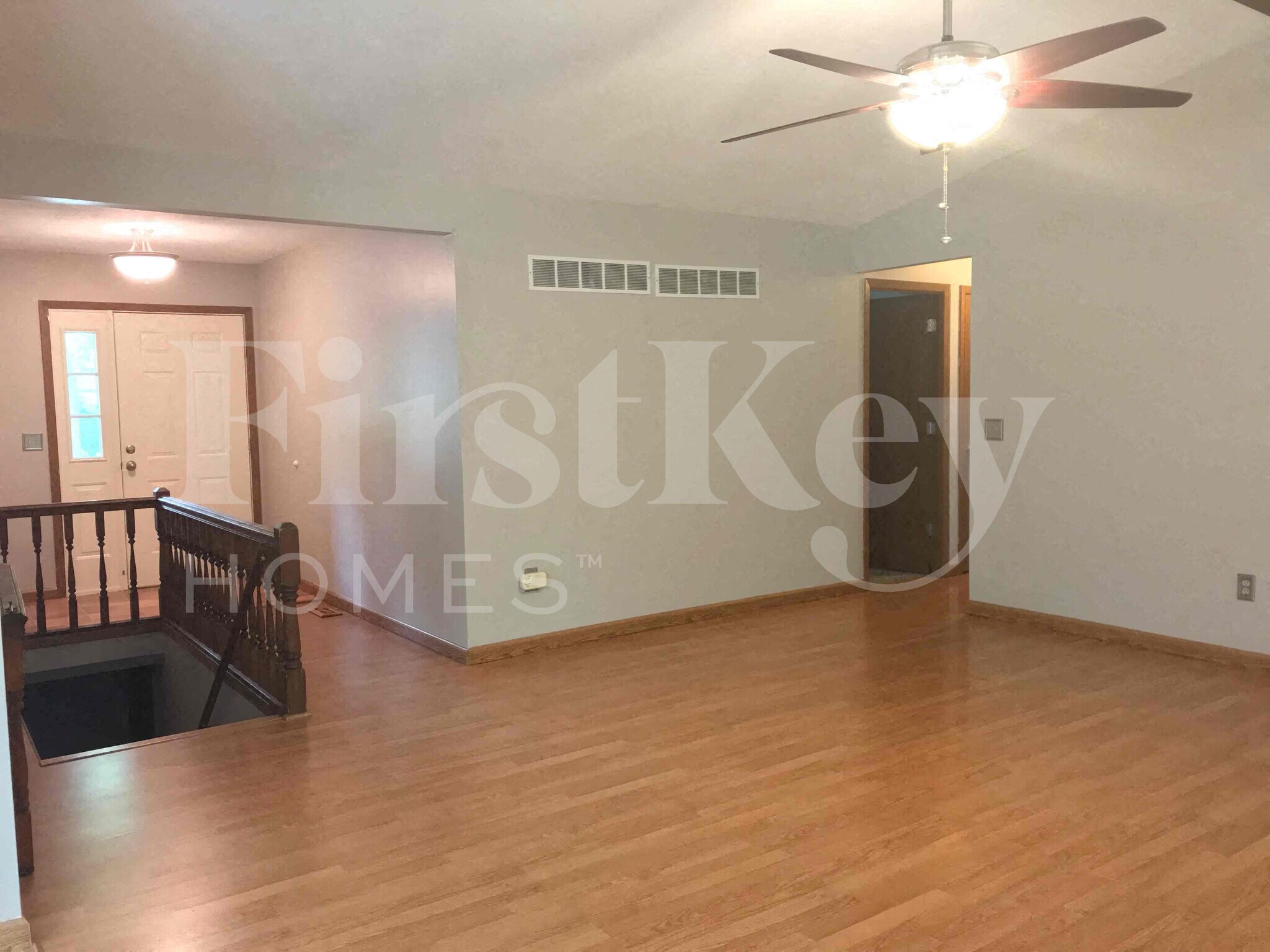 Building Photo - 1248 Mendoza Dr