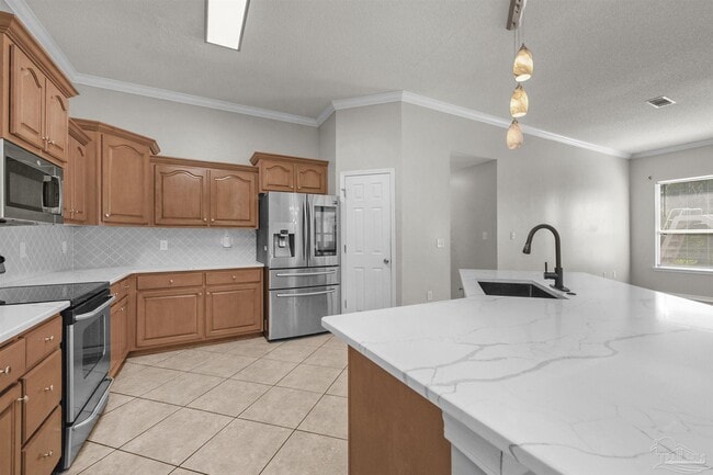 Building Photo - 2491 Parkridge Dr