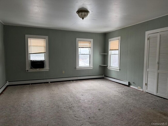 Building Photo - 19 Bloomingburg Rd