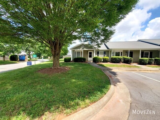 Building Photo - 814 Guilford College Rd