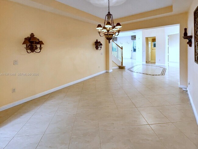 Building Photo - 5028 SW 170th Ave