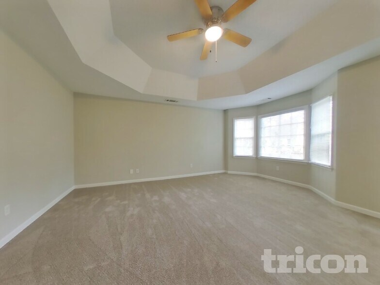 Building Photo - 5017 Sandyhook Ct NW