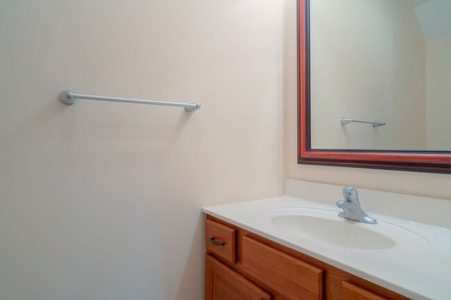 Building Photo - Available for the 2026-2027 lease term.