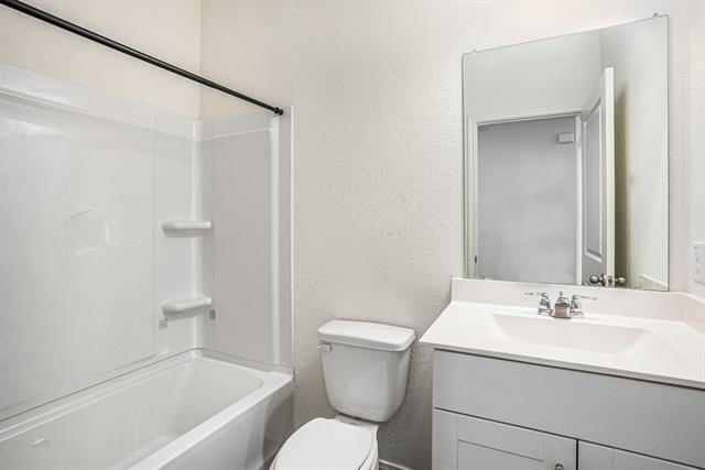 Building Photo - 7439 Corral Smt