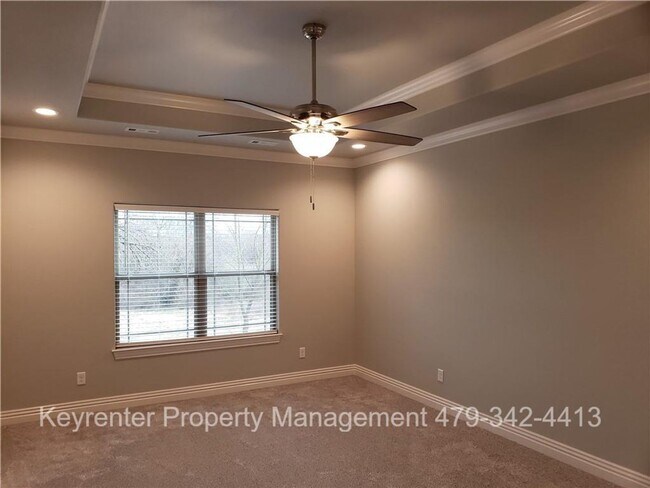 Building Photo - Spacious 4-Bedroom Home with Modern Upgrades & Fenced Yard