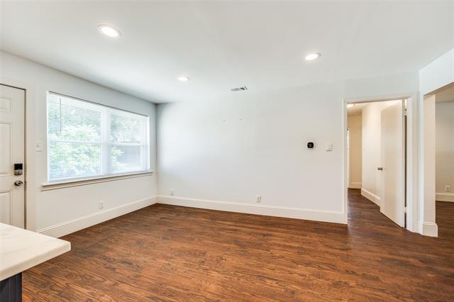Building Photo - 8705 Gladwood Ln